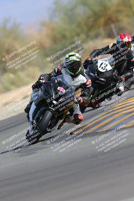 media/Nov-05-2022-SoCal Trackdays (Sat) [[f8d9b725ab]]/Turn 2 (1120am)/